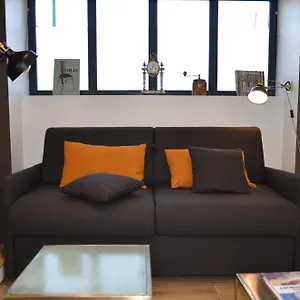  Appartement Le Burlat - - Lyon - France